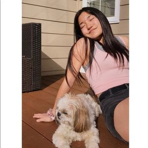 Meet your Posher, Crystal